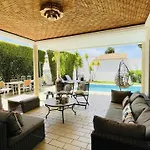 Villa - Private Pool - 10 Guests -