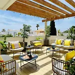 - Private Pool - 10 Guests - Villa *