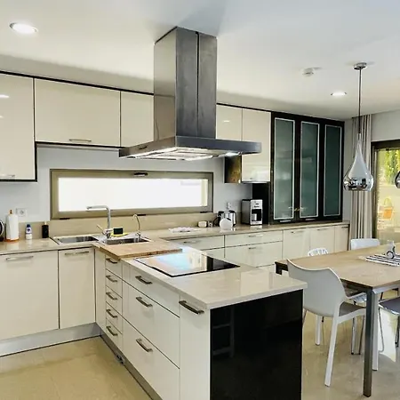 Βίλα By Check-in Portugal *