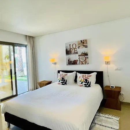 By Check-in Portugal *