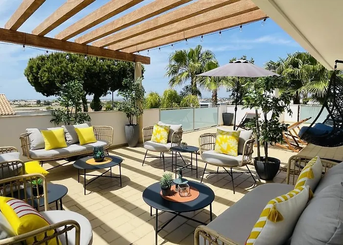 By Check-in Portugal Albufeira